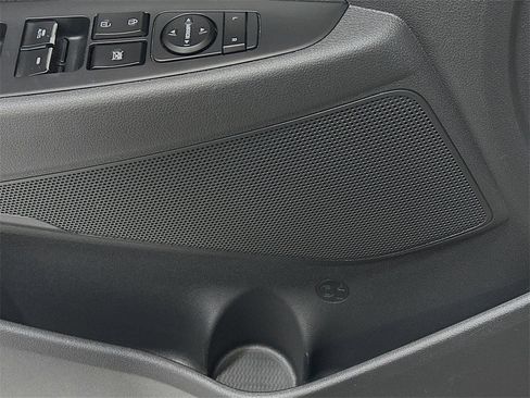 Used 2016 Hyundai Tucson Limited w/ Option Group 03 image 20