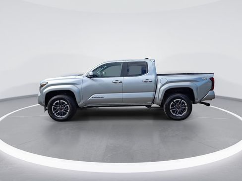 Certified 2024 Toyota Tacoma TRD Sport AWD/4WD image 6
