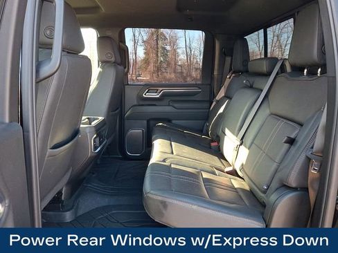 Used 2025 Chevrolet Silverado 3500 High Country image 13