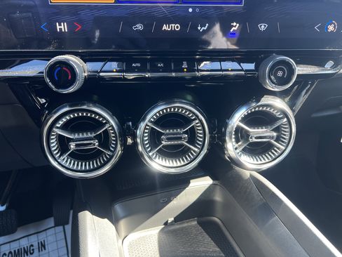 New 2026 Chevrolet Blazer EV LT w/ Midnight/Sport Edition image 27