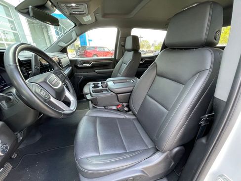 Used 2025 GMC Sierra 1500 SLT image 23