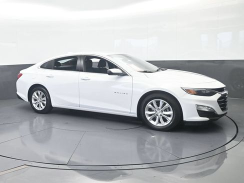 Used 2024 Chevrolet Malibu LT FWD image 8