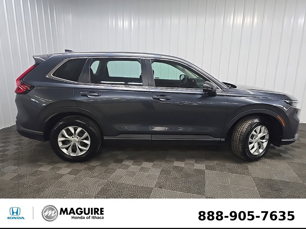 Used 2024 Honda CR-V LX image 2