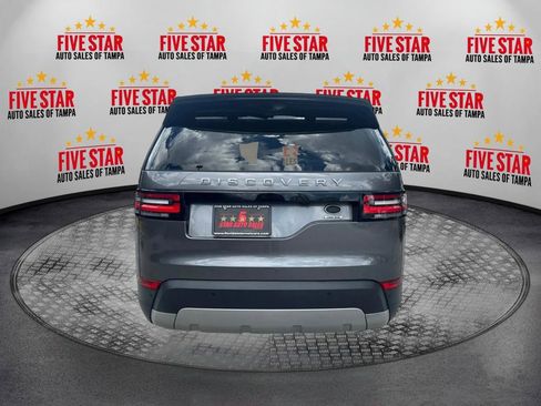 Used 2017 Land Rover Discovery HSE AWD/4WD image 6