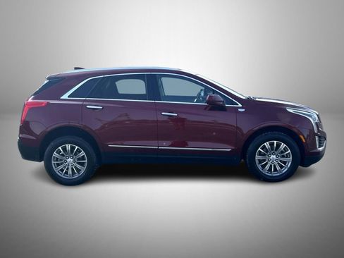 Used 2018 Cadillac XT5 Luxury w/ Driver Awareness Package image 4