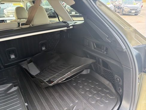 Used 2024 Subaru Outback Premium image 30