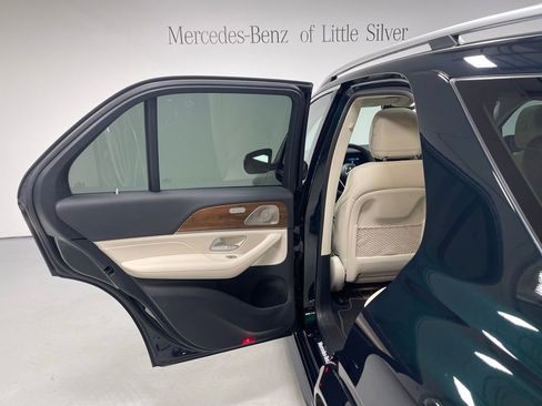 Used 2024 Mercedes-Benz GLE 350 4MATIC image 21