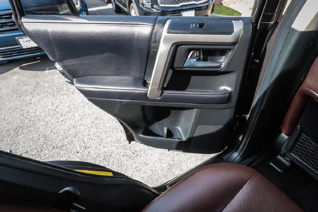 Used 2018 Toyota 4Runner Limited AWD/4WD image 52
