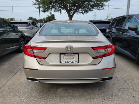 Used 2018 Honda Accord LX image 7