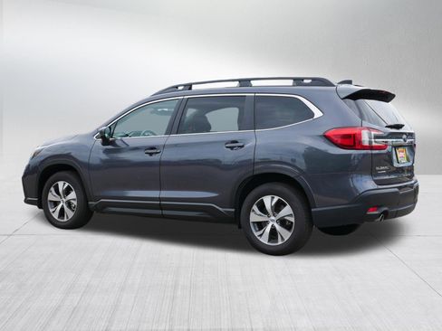 Certified 2025 Subaru Ascent Premium AWD/4WD image 5