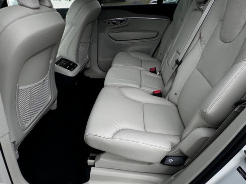 New 2025 Volvo XC90 B6 Plus w/ Protection Package Premier image 10