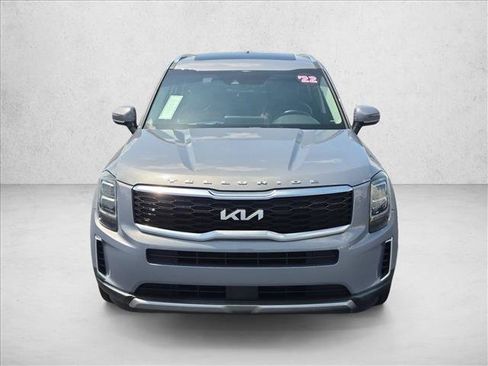 Used 2022 Kia Telluride EX w/ EX Premium Package AWD/4WD image 2
