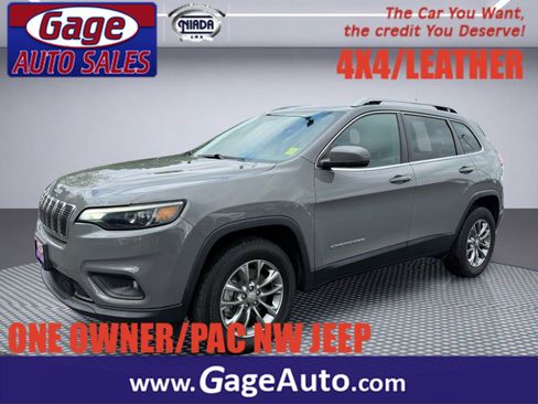 Used 2019 Jeep Cherokee Latitude Plus w/ Cold Weather Group AWD/4WD image 1