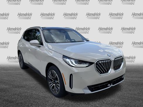 New 2026 BMW X3 xDrive30i AWD/4WD image 2