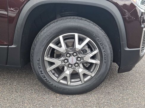 Used 2021 GMC Acadia SLE w/ LPO, Floor Liner Package FWD image 9