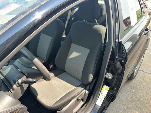 Used 2019 Ford Fiesta S FWD image 23