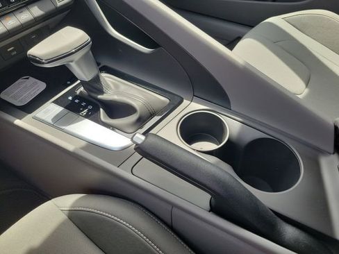 New 2026 Hyundai Elantra Sport FWD image 16