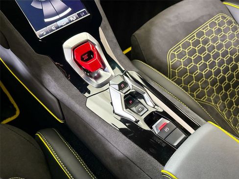 Used 2024 Lamborghini Huracan Tecnica RWD image 20