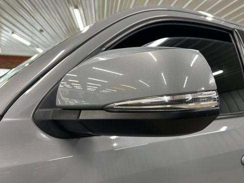 Used 2020 Toyota Tacoma TRD Off-Road image 61