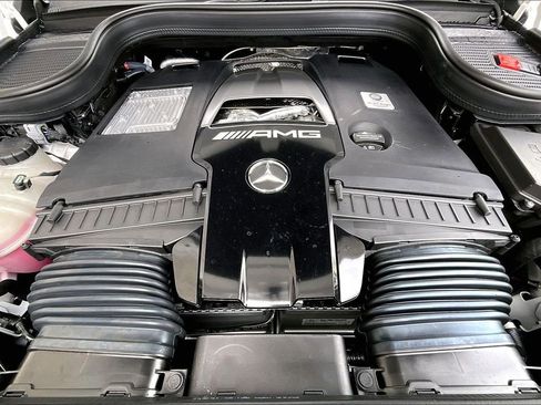 New 2026 Mercedes-Benz GLE 63 AMG S image 11