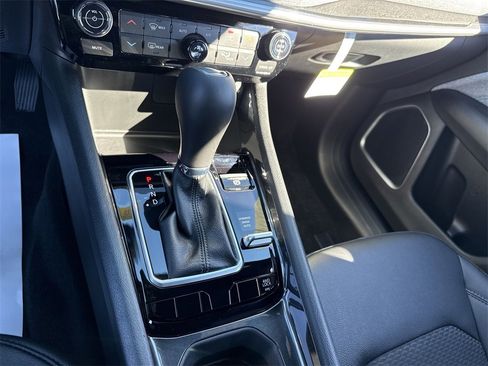 New 2026 Jeep Compass Latitude w/ Convenience Group image 20