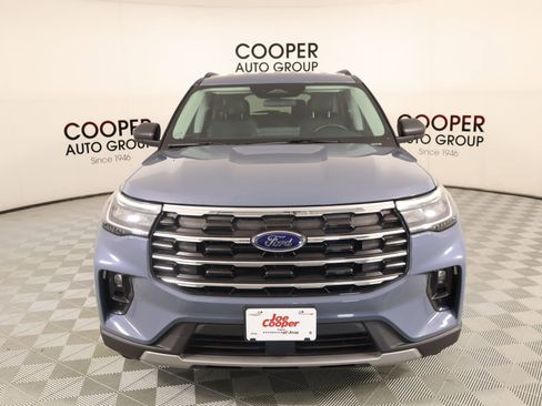 Used 2025 Ford Explorer Active w/ Active Comfort Package RWD image 10