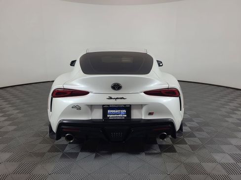 Used 2020 Toyota Supra image 4