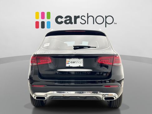 Used 2022 Mercedes-Benz GLC 300 4MATIC image 4