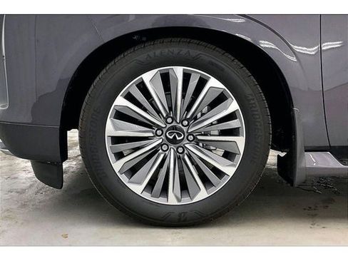 New 2026 INFINITI QX80 Luxe w/ Exterior Package AWD/4WD image 35