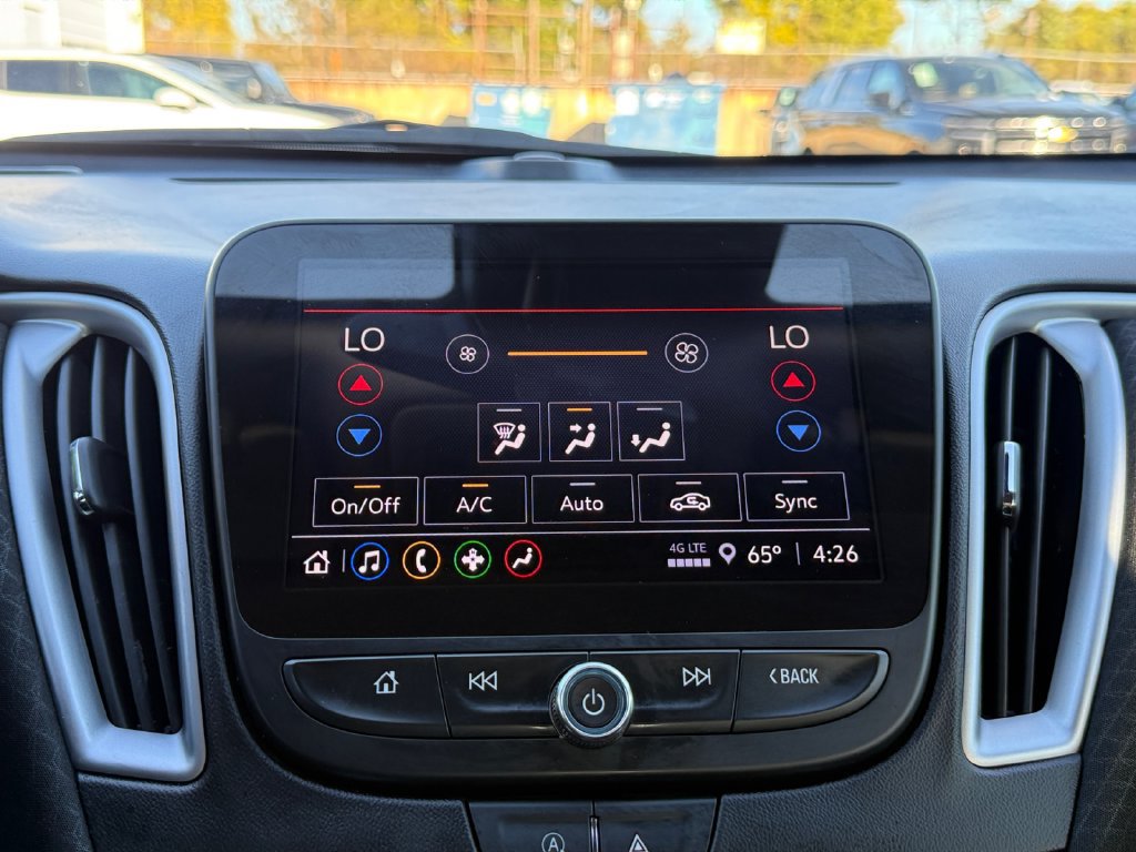 Used 2023 Chevrolet Malibu LT FWD image 14