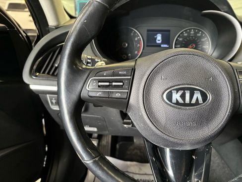 Used 2019 Kia Stinger w/ Sun & Sound Package image 12