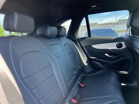 Used 2017 Mercedes-Benz GLC 300 4MATIC w/ Premium 1 Package image 19