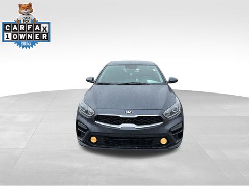 Used 2021 Kia Forte LXS image 2