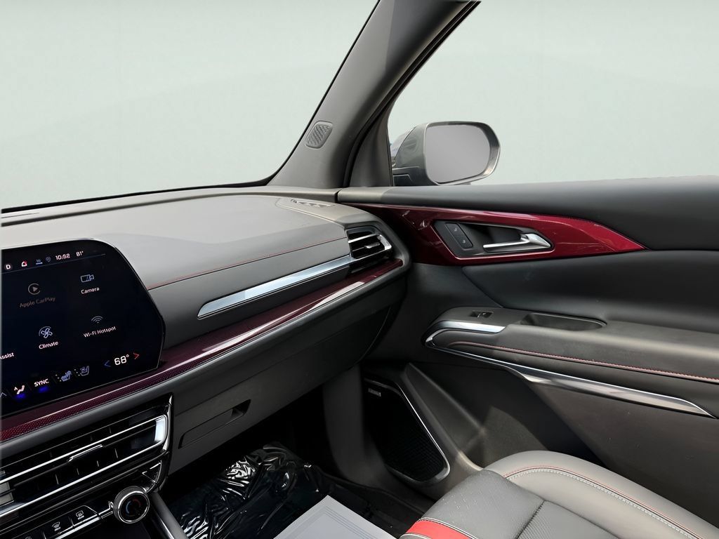Used 2026 Chevrolet Traverse RS AWD/4WD image 30