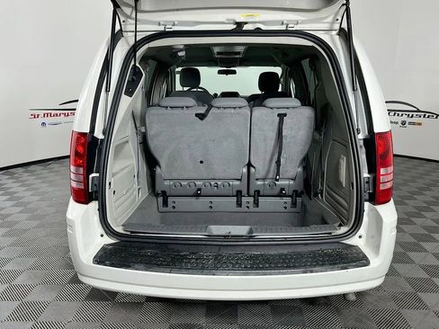 Used 2010 Chrysler Town & Country Touring w/ Family Value Group image 24