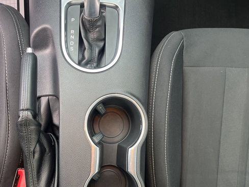 Used 2019 Ford Mustang GT image 18