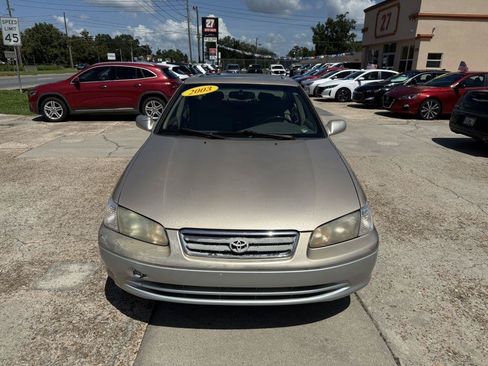 Used 2001 Toyota Camry LE FWD image 2