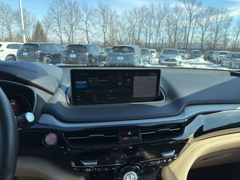 Used 2024 Acura MDX FWD w/ Technology Package image 15