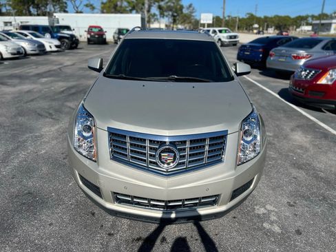 Used 2016 Cadillac SRX Luxury image 5