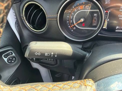 Used 2021 Jeep Wrangler Unlimited Sahara AWD/4WD image 24