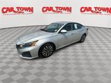 Used 2023 Nissan Altima 2.5 SV image 4