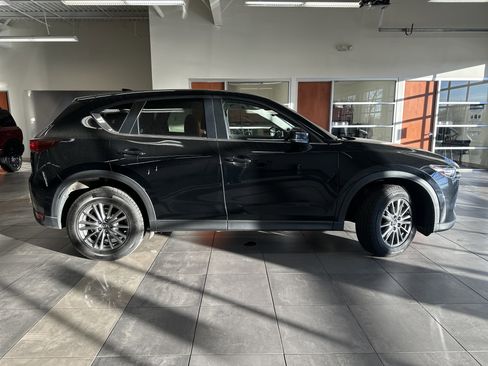 Used 2020 MAZDA CX-5 Touring image 9