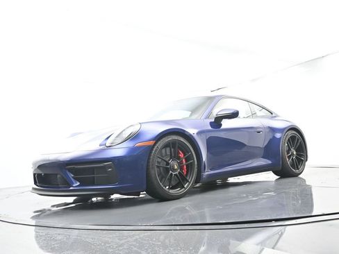 Certified 2024 Porsche 911 Carrera GTS RWD image 43