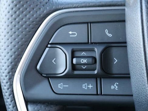 New 2025 Toyota Tundra Platinum image 7