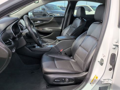 Used 2024 Chevrolet Malibu LT image 9