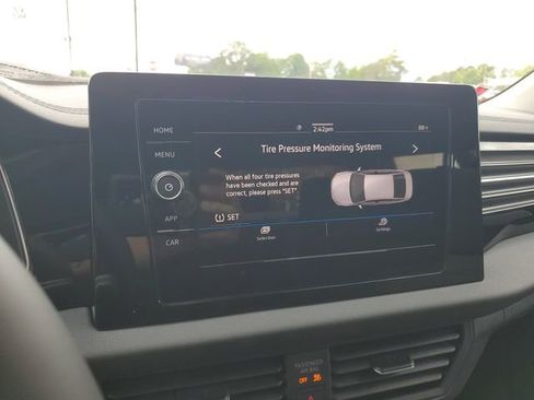 Certified 2025 Volkswagen Jetta S FWD image 26