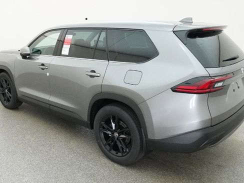 New 2026 Toyota Grand Highlander Limited FWD image 25