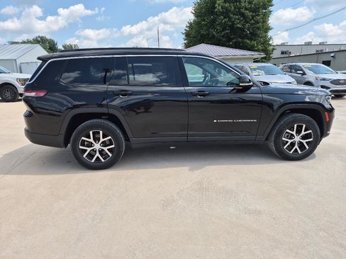 Used 2024 Jeep Grand Cherokee L Limited w/ Luxury Tech Group II AWD/4WD image 5