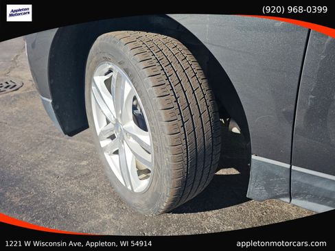 Used 2019 Chevrolet Equinox Premier image 40