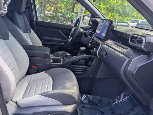 Used 2026 Toyota Tacoma TRD Off-Road w/ TRD Off Road Upgrade Package AWD/4WD image 19
